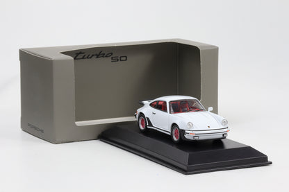1:43 Porsche 911 930 Turbo 3.0 1975 weiss / Felgen rot diecast Museum MAP