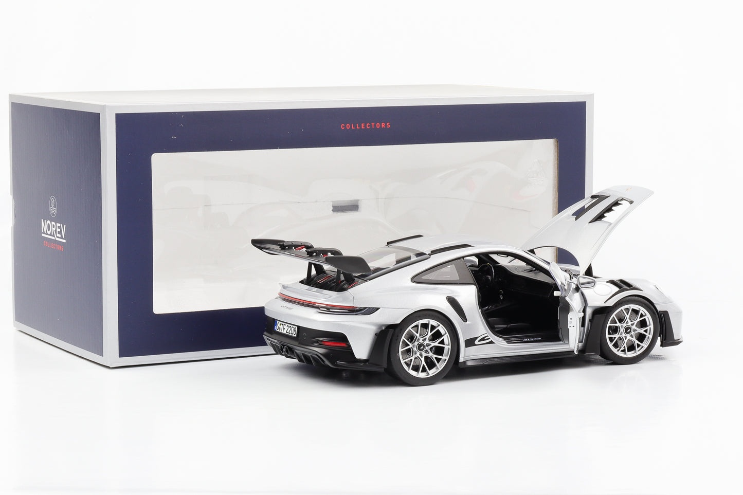 1:18 Porsche 911 992 II GT3 RS 2022 GT silver metallic with rims in silver Norev 187357