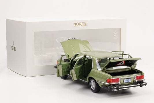 1:18 Mercedes-Benz 450 SEL 6.9 W116 Movie Dallas J.R silvergreen metallic Norev