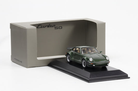 1:43 Porsche 911 930 Turbo 3.0 1975 oakgrün metallic diecast Museum MAP