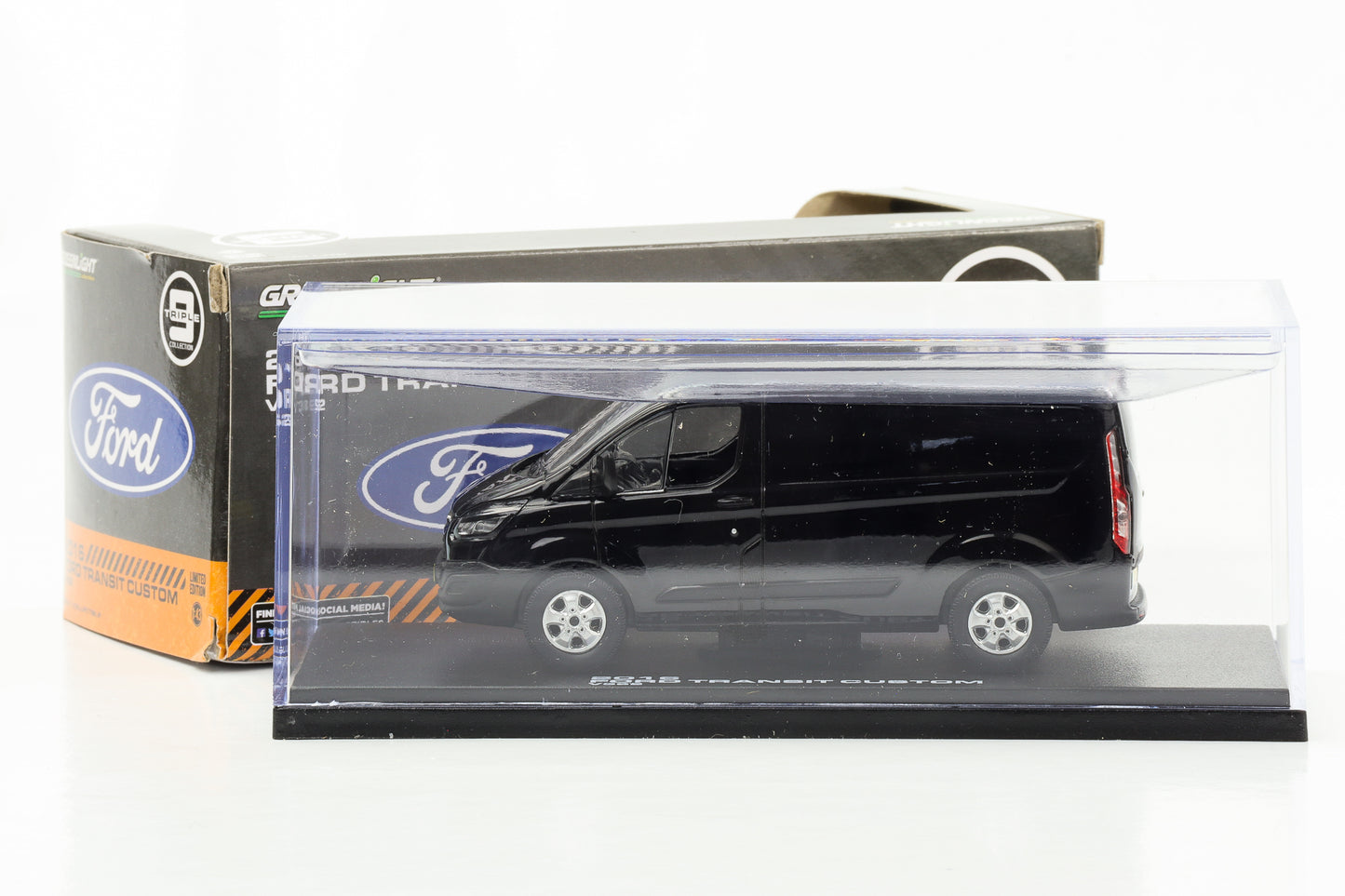 1:43 2016 Ford Transit Custom V362 black Greenlight