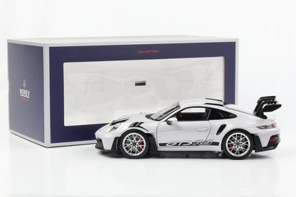 1:18 Porsche 911 992 II GT3 RS 2022 Ice Gray with rims in silver Norev 187359