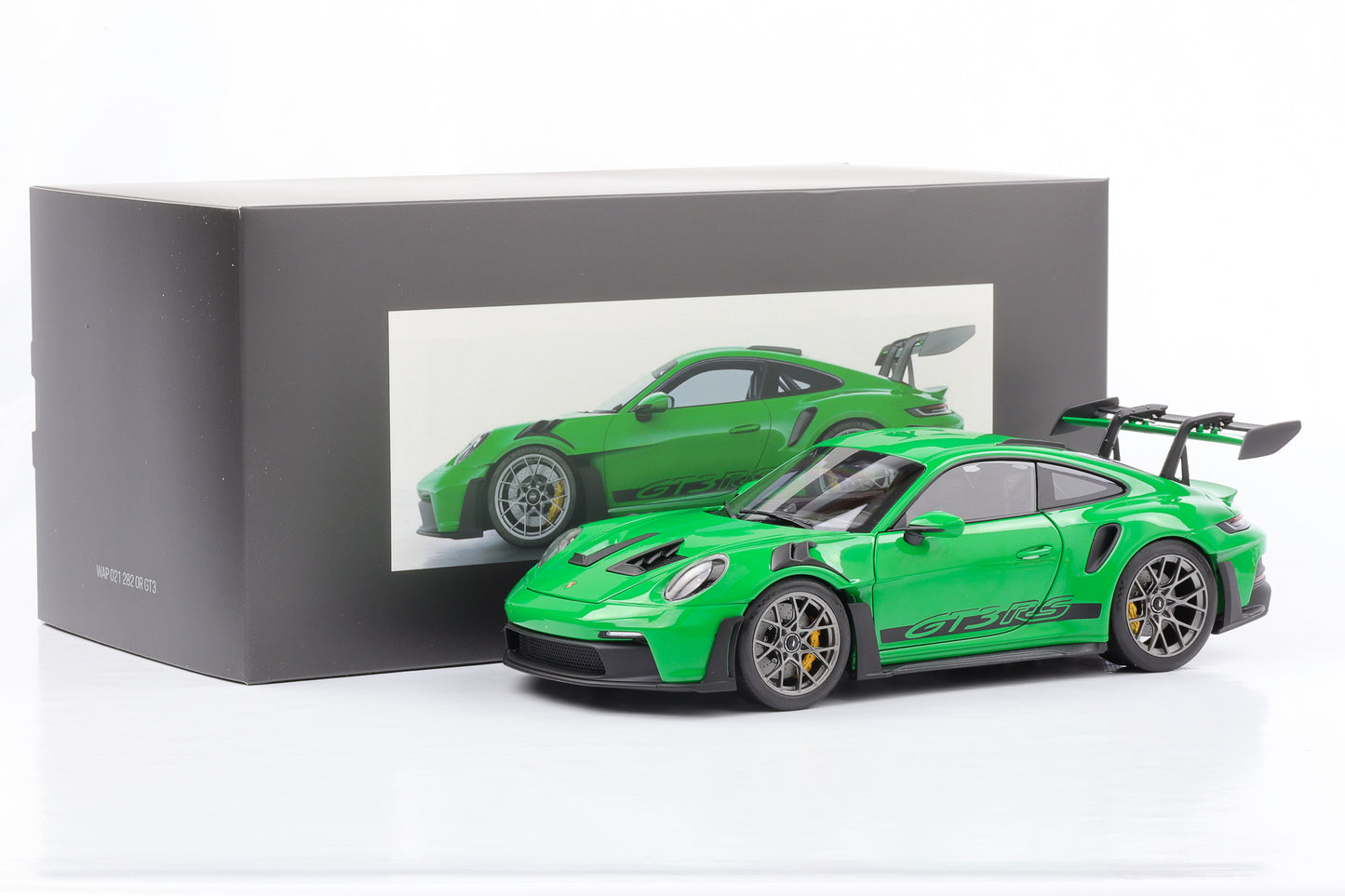 1:18 Porsche 911 992 GT3 RS 2022 python green Norev full opening