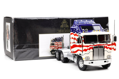 1:18 Kenworth K 100 Aerodyne COE Sattelzugmaschine "Stars & Stripes" 1976 Road Kings