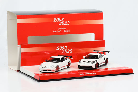1:43 Set di 2 auto 20 anni di Porsche 911 996 GT3 RS 2003 + 911 992 GT3 RS 2023 Minichamps
