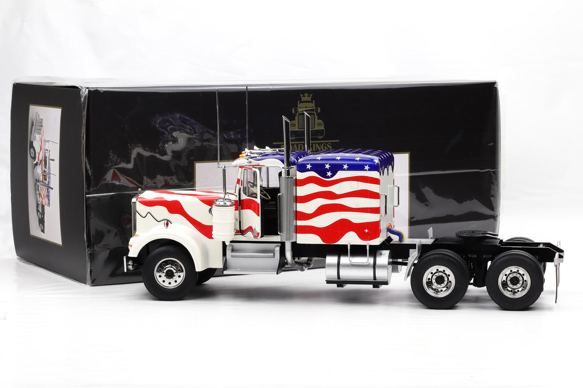 1:18 Kenworth W900 B Sattelzugmaschine "Stars & Stripes" Road Kings