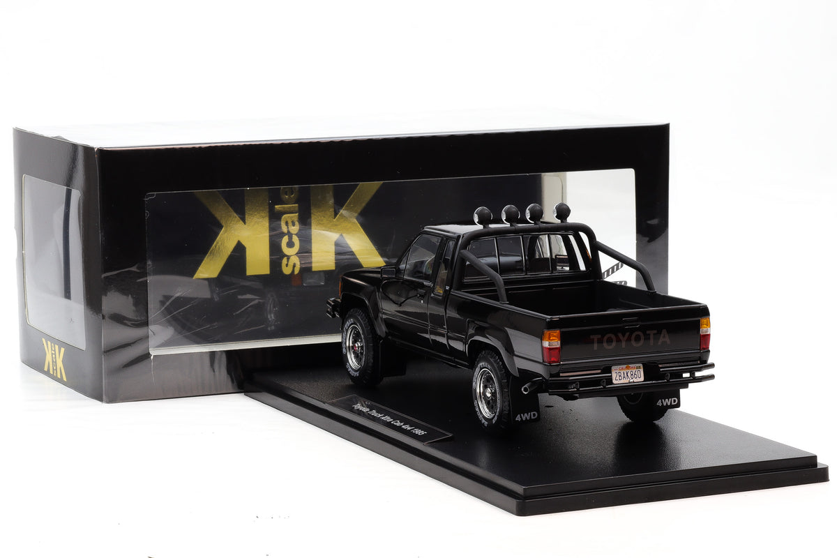1:18 Toyota Hilux Truck Xtra Cab SR5 Back to future II KK Scale diecast