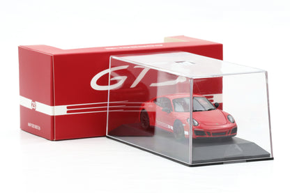 1:43 Spark Porsche 991 Carrera 4 GTS Typ 991.2 n° 23 Salzburg 2018 British Legends Edition