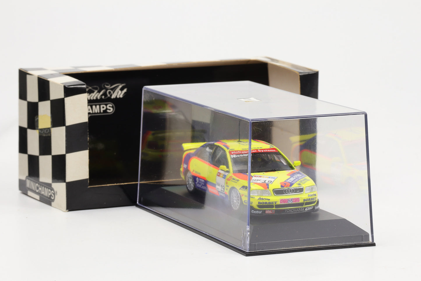 1:43 Minichamps Audi A4 Quattro STW 1997 Abt #19 K. Nissen