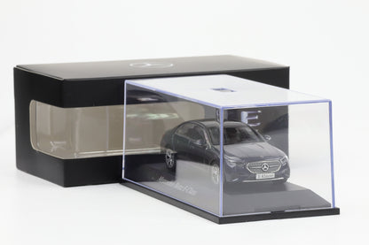 1:43 iScale  Mercedes-Benz E-Klasse W214 nautikblau 2023 B66961117