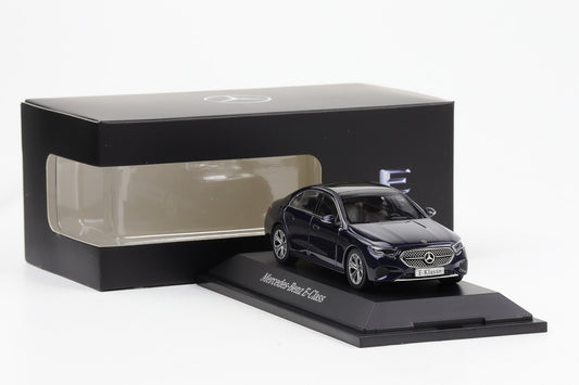 1:43 iScale  Mercedes-Benz E-Klasse W214 nautikblau 2023 B66961117