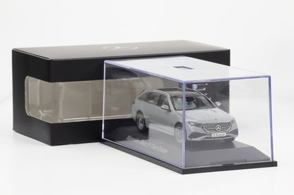 1:43 iScale Mercedes-Benz E-Klasse T-Modell AMG Line S214 2024 alpin grau uni
