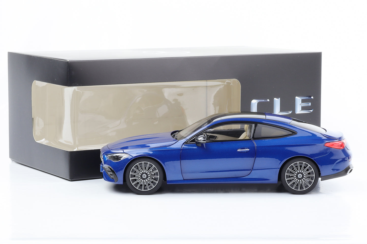 1:18 Mercedes-Benz CLE Coupé AMG Line C236 blu spettrale Rivenditore Norev