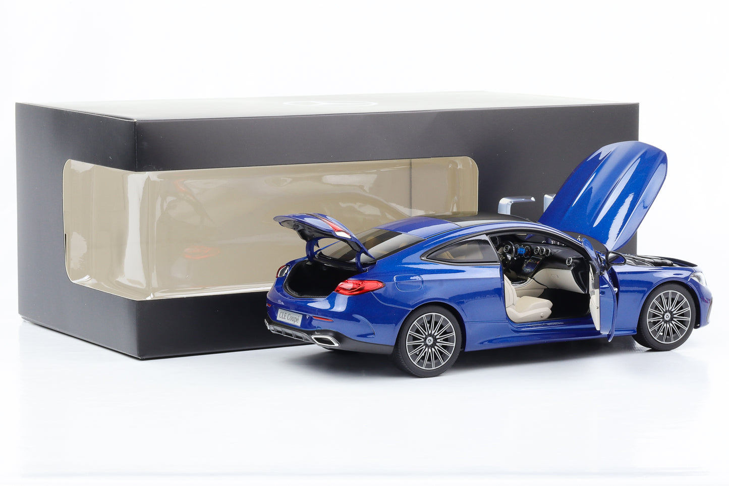 1:18 Mercedes-Benz CLE Coupé AMG Line C236 blu spettrale Rivenditore Norev