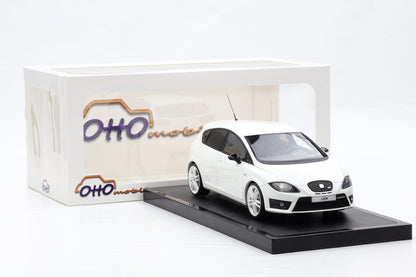 1:18 OTTO mobile Seat Leon Cupra R MK2 Candy white 2010 OT1332