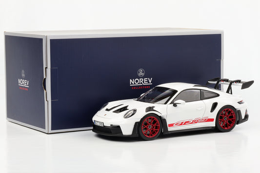 1:18 بورش 911 992 II GT3 RS 2022 أبيض أحمر نوريف فتحة كاملة