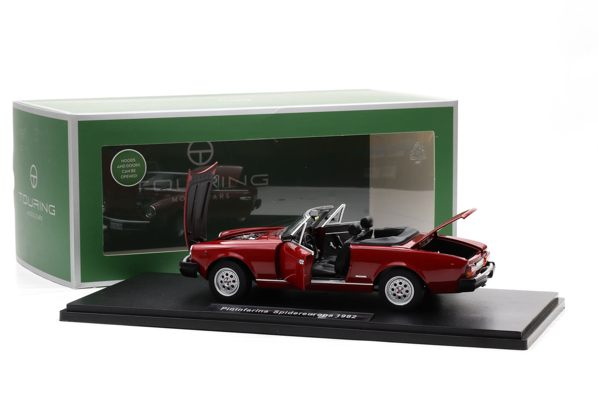 1:18 Fiat 124 Pininfarina Spidereuropa 1982 rot + Vitrine Touring Modelcars
