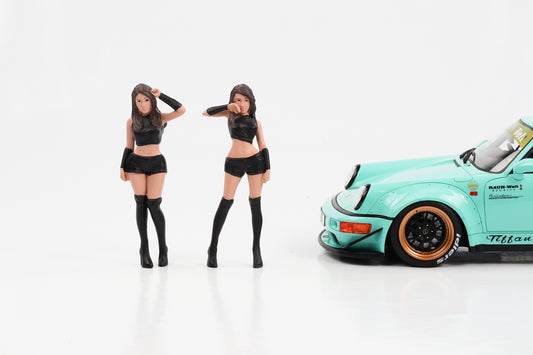 مجموعة مجسمات صالون السيارات للسيارات مقاس 1:18 للفتيات RWB أماندا + تيس أمريكان ديوراما 1 + 2