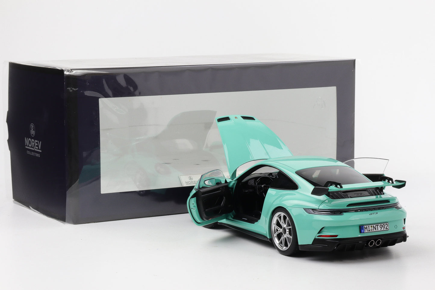 1:18 Norev Porsche 911 992 GT3 2021 mint green Norev 187316 limited 400 pcs