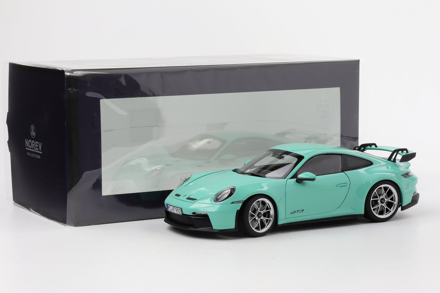 1:18 Norev Porsche 911 992 GT3 2021 mint green Norev 187316 limited 400 pcs