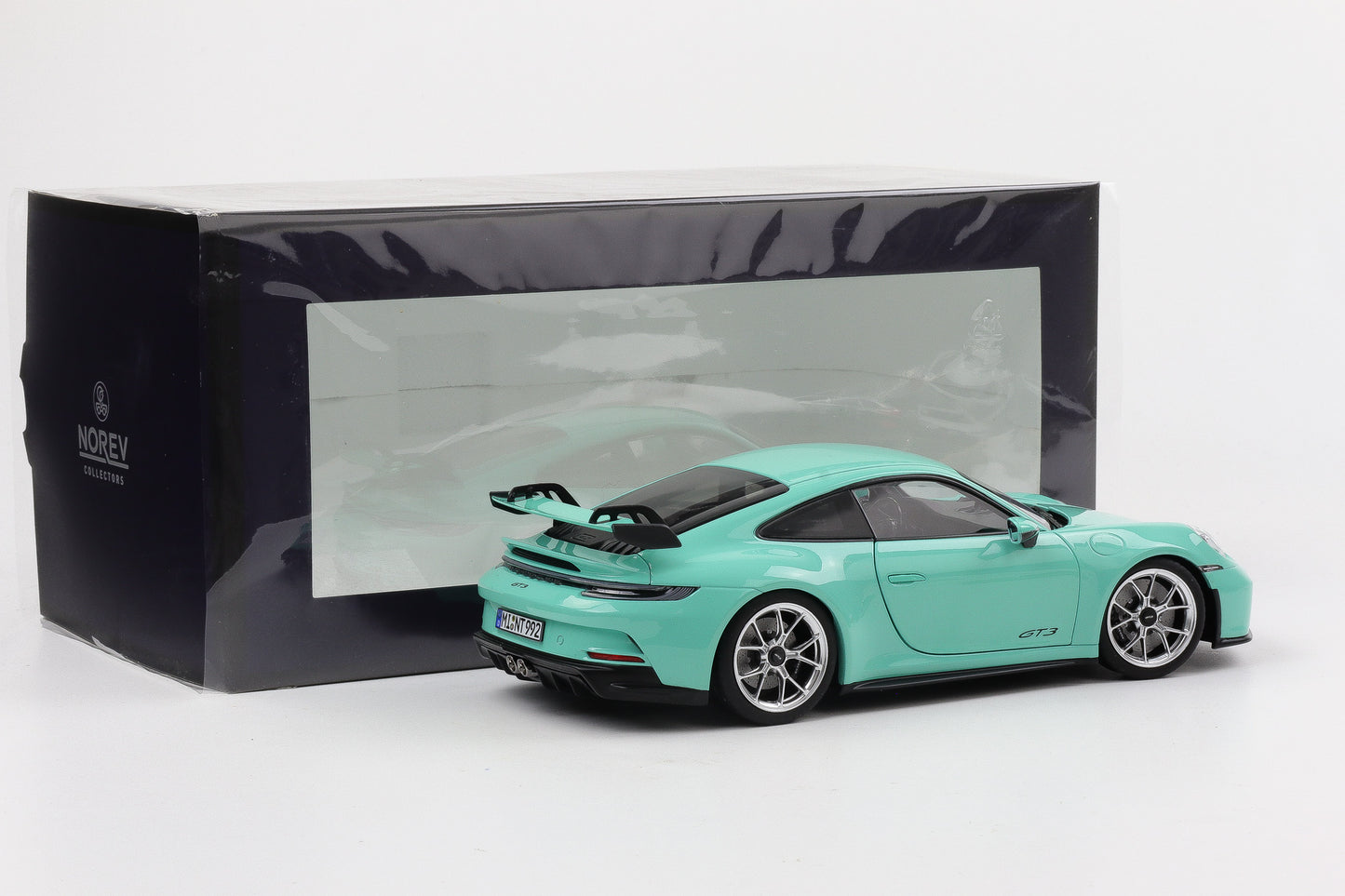 1:18 Norev Porsche 911 992 GT3 2021 mint green Norev 187316 limited 400 pcs