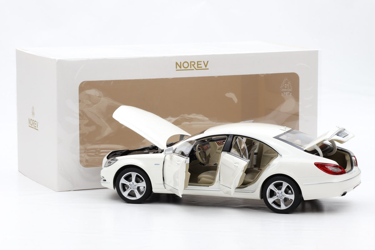 1:18 Norev Mercedes-Benz CLS Coupe C218 2011 Brillantweiß metallic 183943