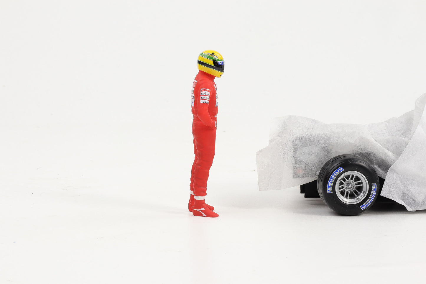 1:18 Cartrix Figur Ayrton Senna McLaren 1991 Formel 1 ca. 10cm