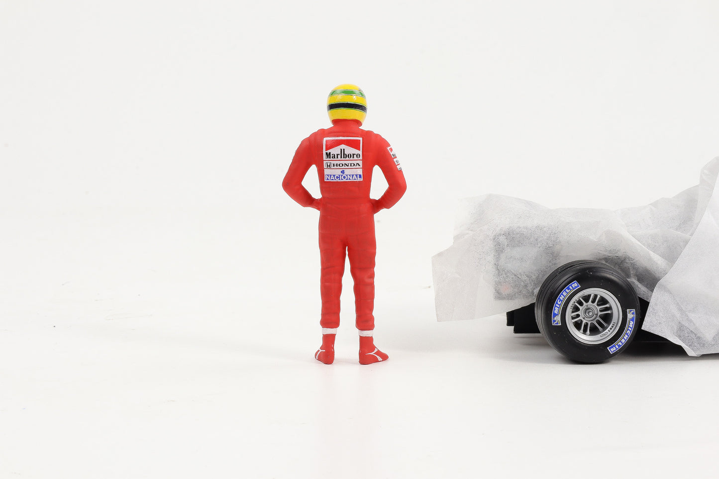 1:18 Cartrix Figur Ayrton Senna McLaren 1991 Formel 1 ca. 10cm