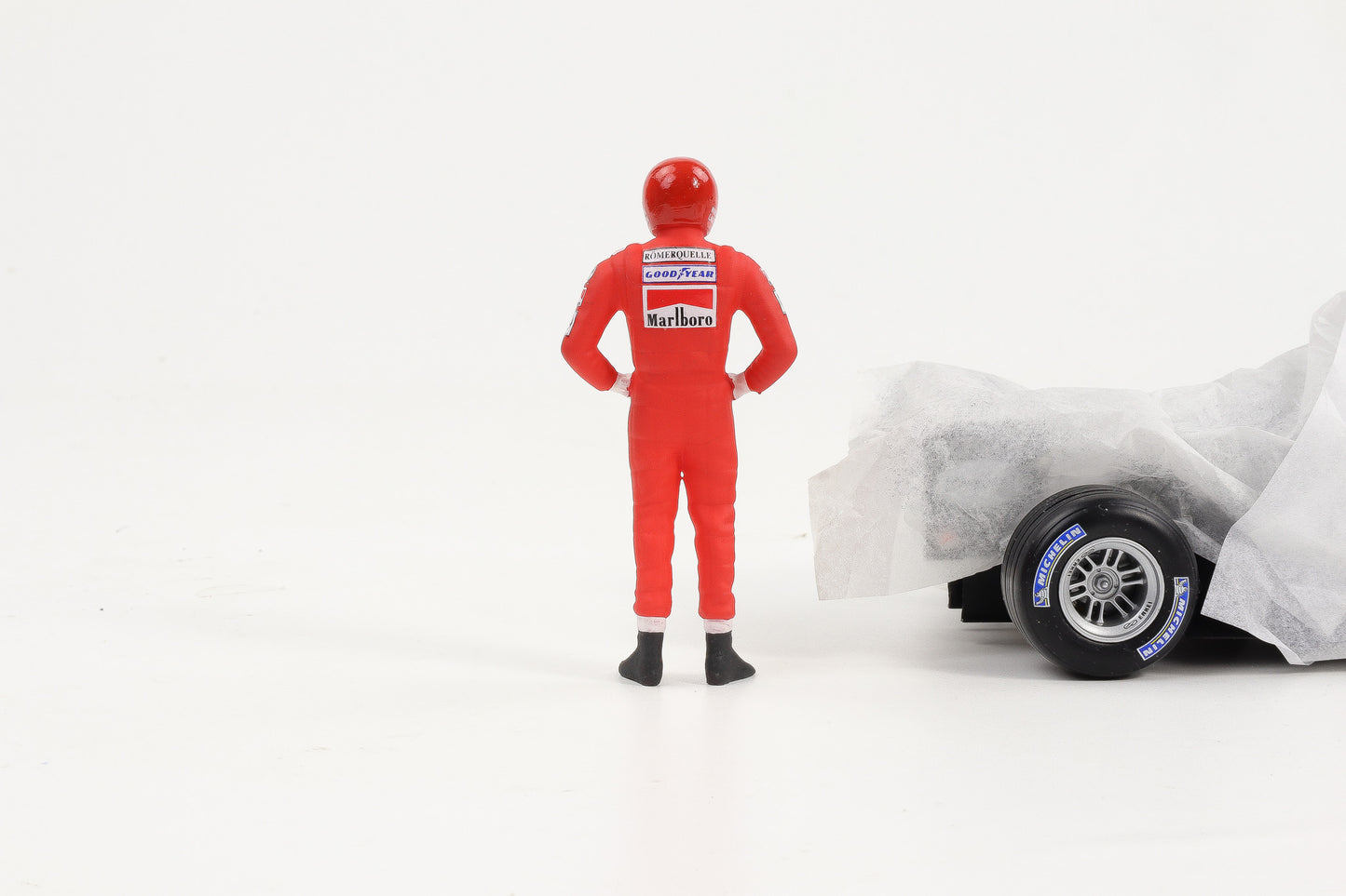 1:18 Cartrix Figur Lauda Ferrari 1977 Formel 1 F1 Resin Diorama 10cm