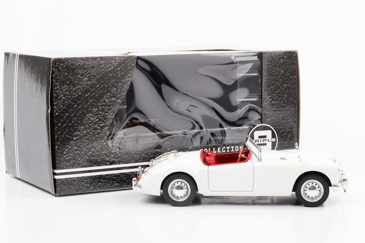 1:18 MGA MKII A 1600 Open Cabrio LHD 1961 weiss Triple 9 diecast