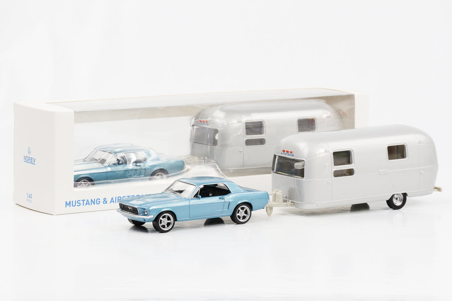 1:43 福特野马 Airstream Caravan 1968 金属绿松石银 Norev Jet 汽车