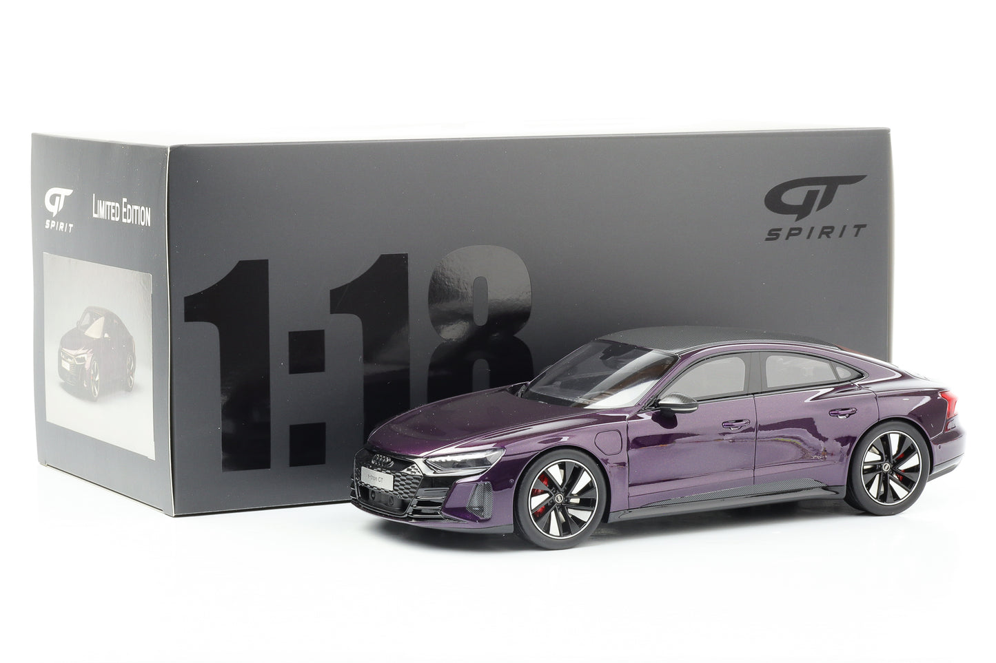 1:18 Audi RS E-TRON GT Velvet 2021 merlin purple GT Spirit Resin