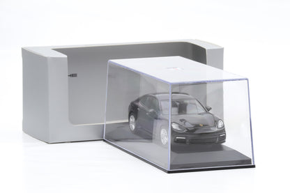 1:43 Herpa Porsche Panamera 971 Tiefschwarzmetallic 2016 WAP Dealer