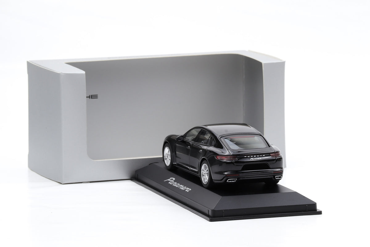 1:43 Herpa Porsche Panamera 971 Tiefschwarzmetallic 2016 WAP Dealer