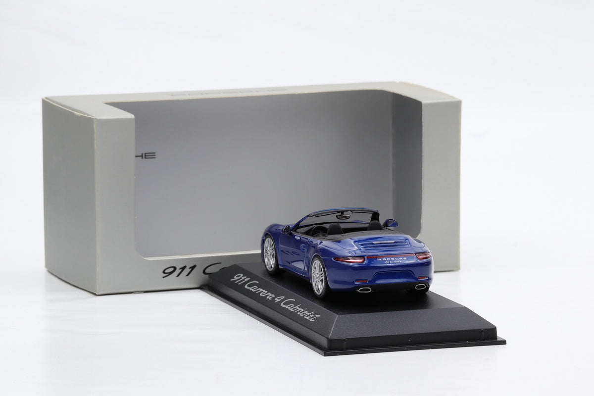 1:43 Minichamps Porsche 991 Carrera 4 Cabriolet 2012 Aquablaumetallic WAP