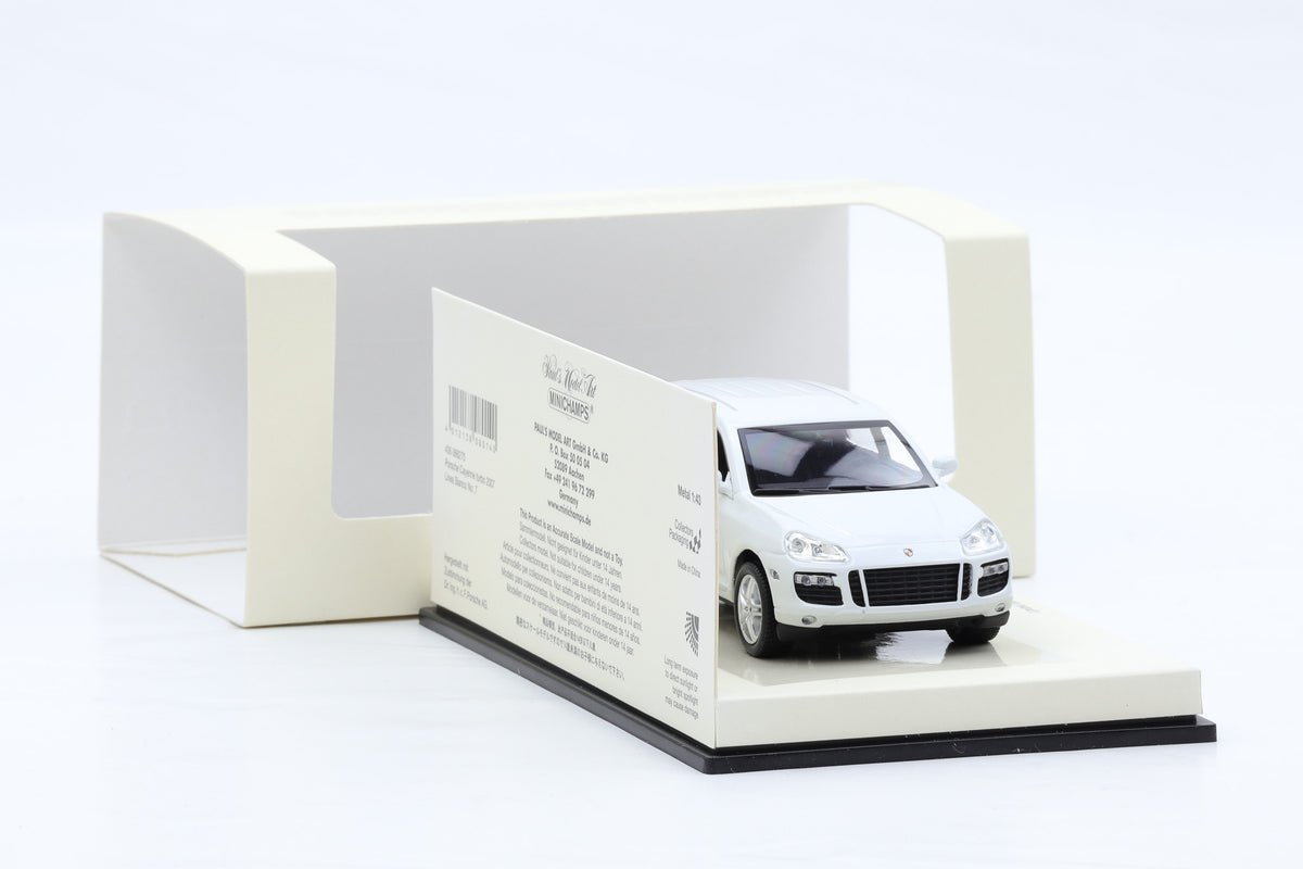 1:43 Minichamps Porsche Cayenne Cayenne Turbo 2007 Linea Bianco No. 7
