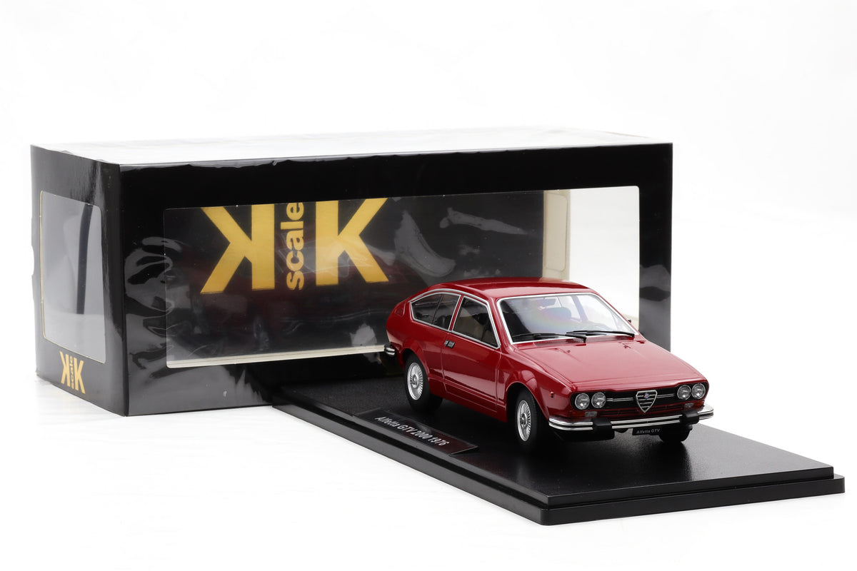 1:18 Alfa Romeo Alfetta 2000 GTV 1976 Giugiaro Design KK Scale + Vitrine