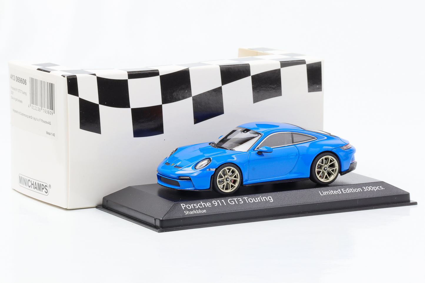 1:43 Porsche 911 992 GT3 Touring 2021 shark blue Minichamps limited