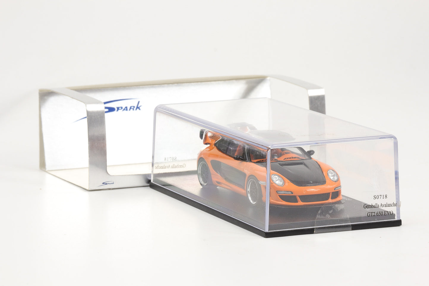 1:43 Spark Gemballa Avalanche GT2 600 EVO orange-schwarz S0718 Minimax