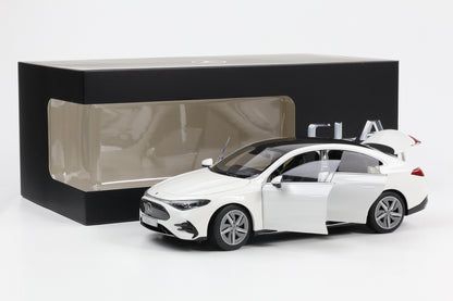 1:18 NZG Mercedes Benz CLA Coupe 2025 Modell C174 polarweiß Dealer