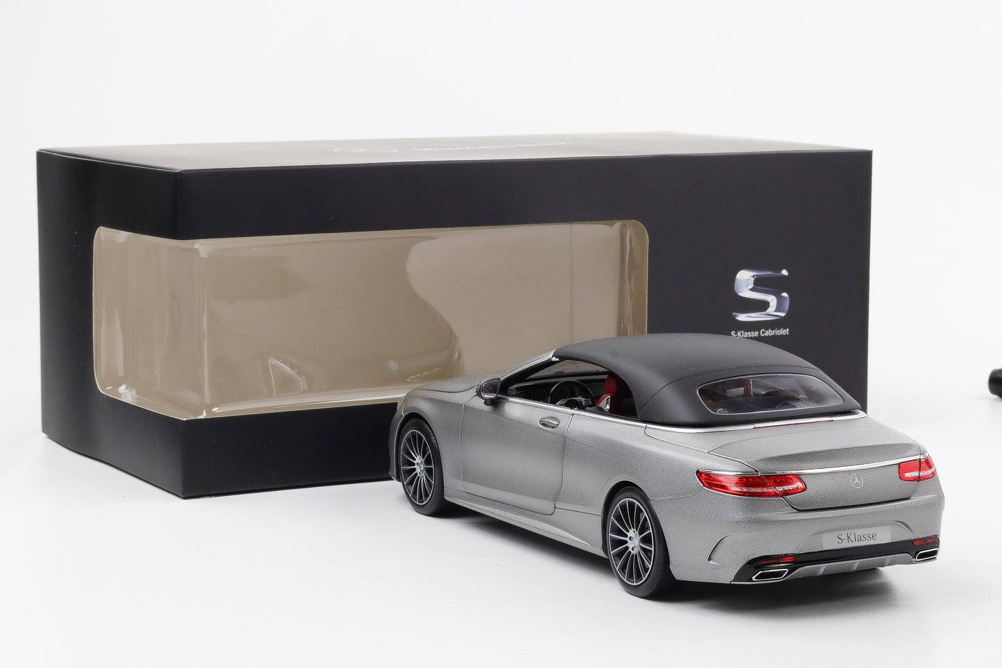 1:18 Norev Mercedes Benz S Class Cabriolet 2015 Designo allanitgrau magno Dealer