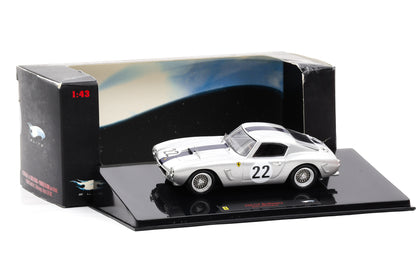 1:43 Hot Wheels Elite Ferrari 250 GT Berlinetta silber #22 Short Wheel Base P9959