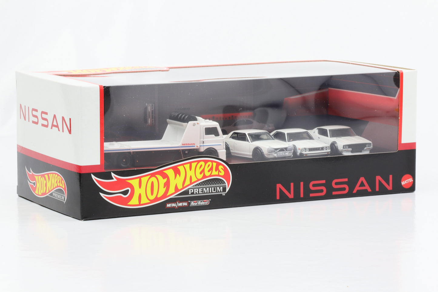 1:64 Nissan Skyline Premium Diorama Box Set #5 Hot Wheels