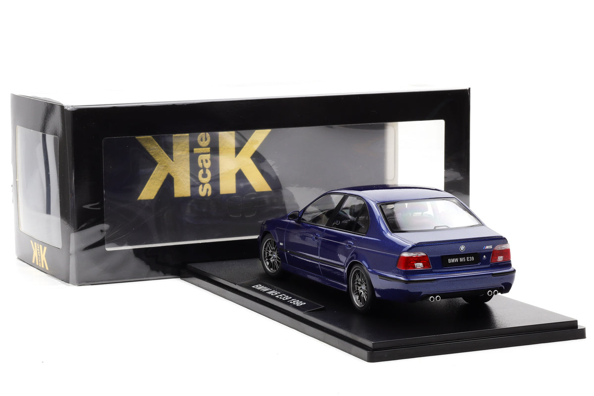1:18 BMW M5 E39 Saloon 1998 blau metallic KK-Scale diecast + Vitrine