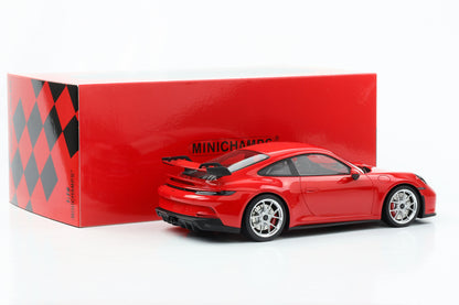 1:18 Porsche 911 992 GT3 Street rosso indiano 2021 Minichamps 111 pezzi