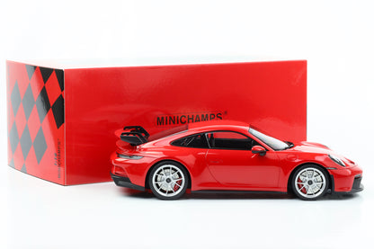 1:18 Porsche 911 992 GT3 Street rosso indiano 2021 Minichamps 111 pezzi