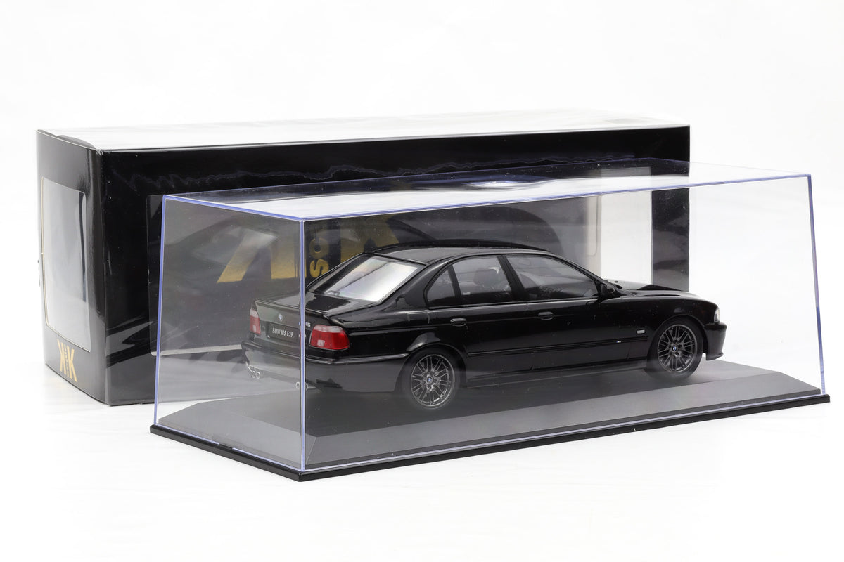 1:18 BMW M5 E39 Saloon 1998 schwarz KK-Scale diecast + Vitrine