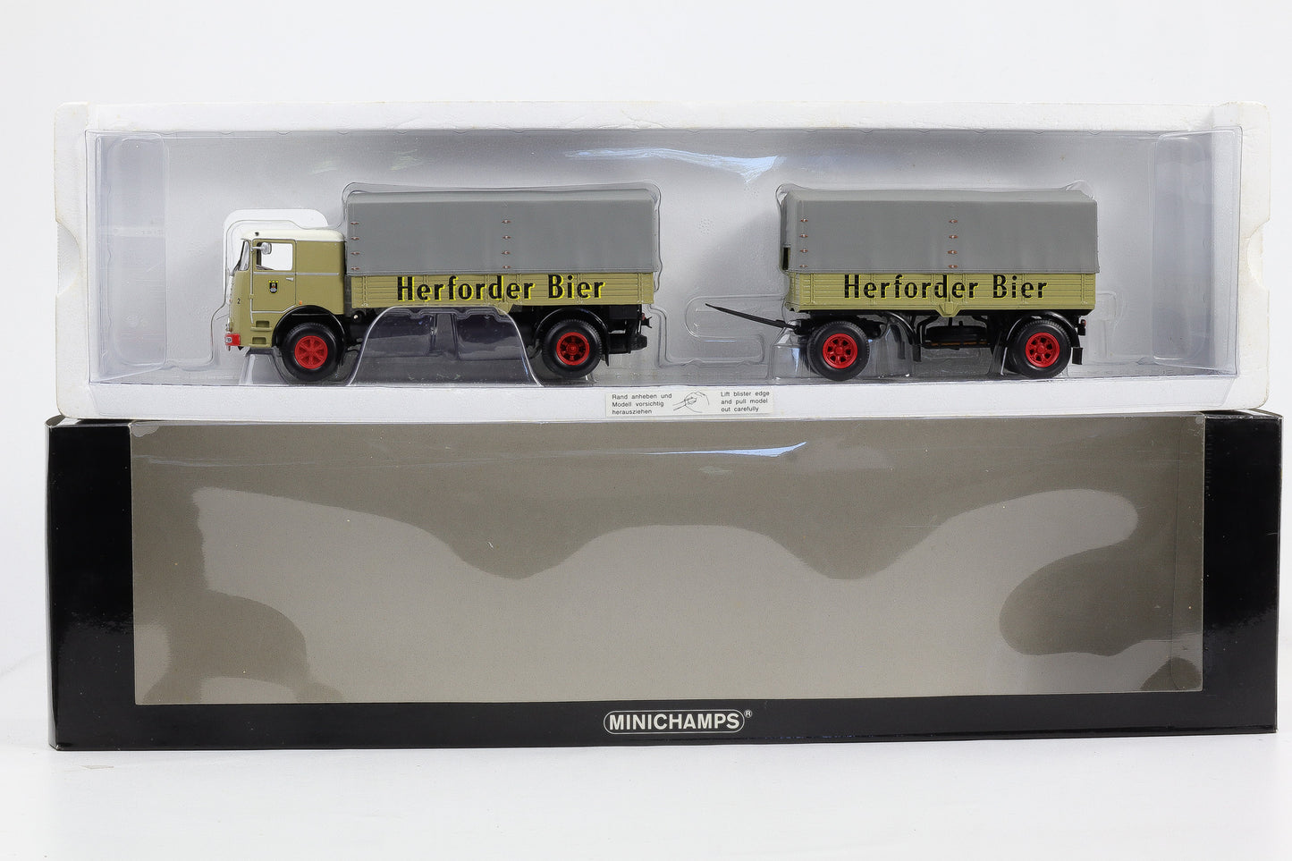 1:43 Minichamps LKW Büssing LU11/16 Pritschenzug Herforder Bier