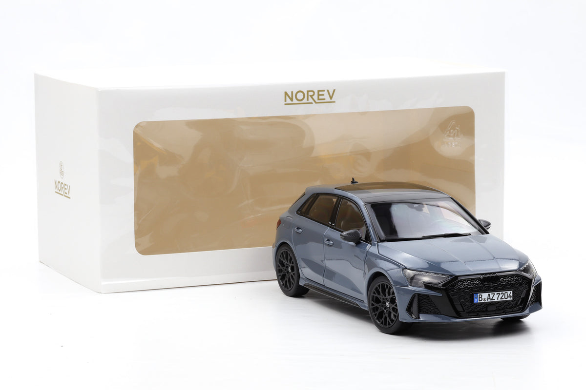 1:18 Norev Audi RS3 Sportback 2025 Typ 8Ya Myth kemoragrau 1/200 pcs