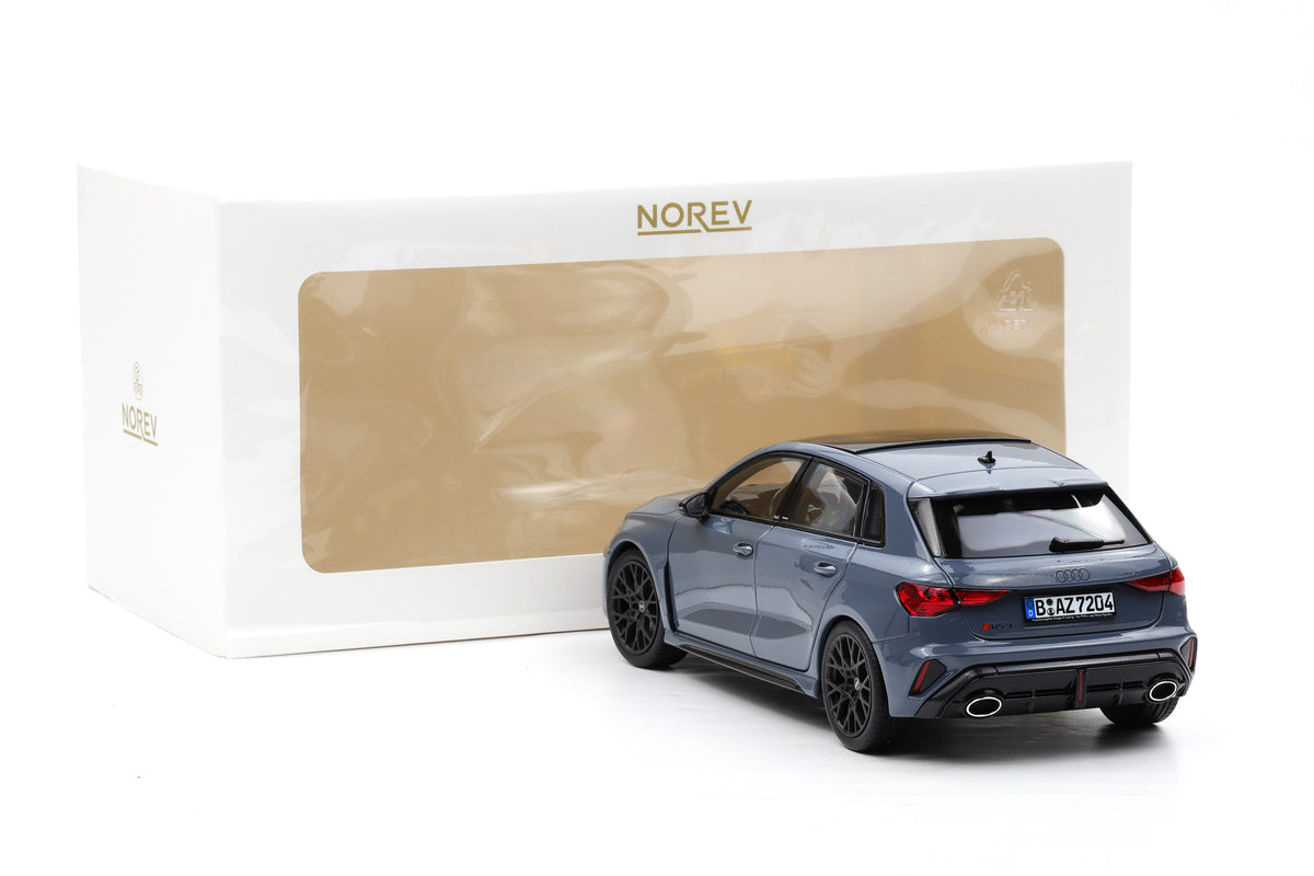 1:18 Norev Audi RS3 Sportback 2025 Typ 8Ya Myth kemoragrau 1/200 pcs